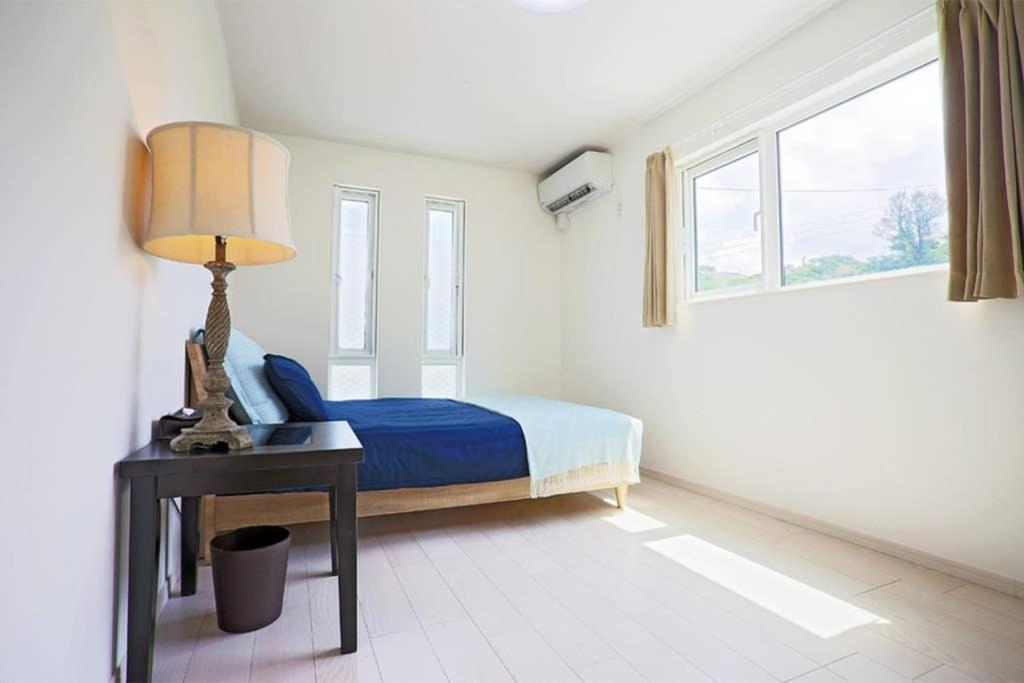 Irie House Motobu Villa Exterior photo